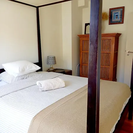 Elegant Duplex Lumineux Au Coeur De Lisbonne