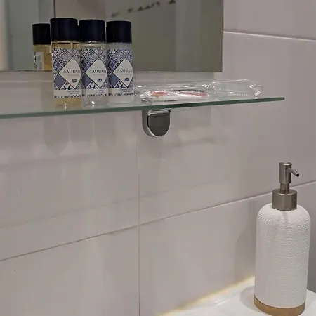 Elegant Duplex Lumineux Au Coeur De Lisbonne Apartamento Lisboa