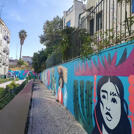 Apartment Elegant Duplex Lumineux Au Coeur De Lisbonne *