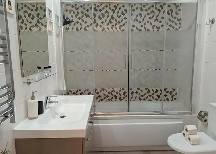 Elegant Duplex Lumineux Au Coeur De Lisbonne Apartment