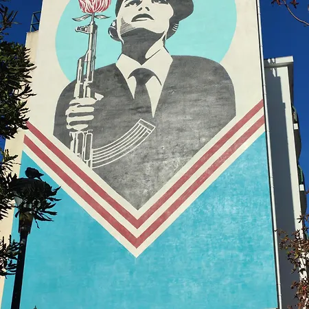 Apartament Elegant Duplex Lumineux Au Coeur De Lisbonne Lizbona